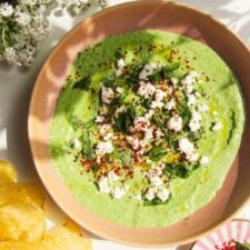 5 Minute Creamy Spinach and Feta Dip-image